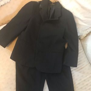 3T black pinstriped suit